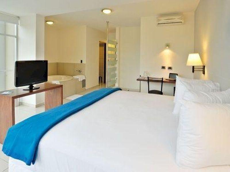 Lp Equipetrol Hotel Santa Cruz de La Sierra Bagian luar foto