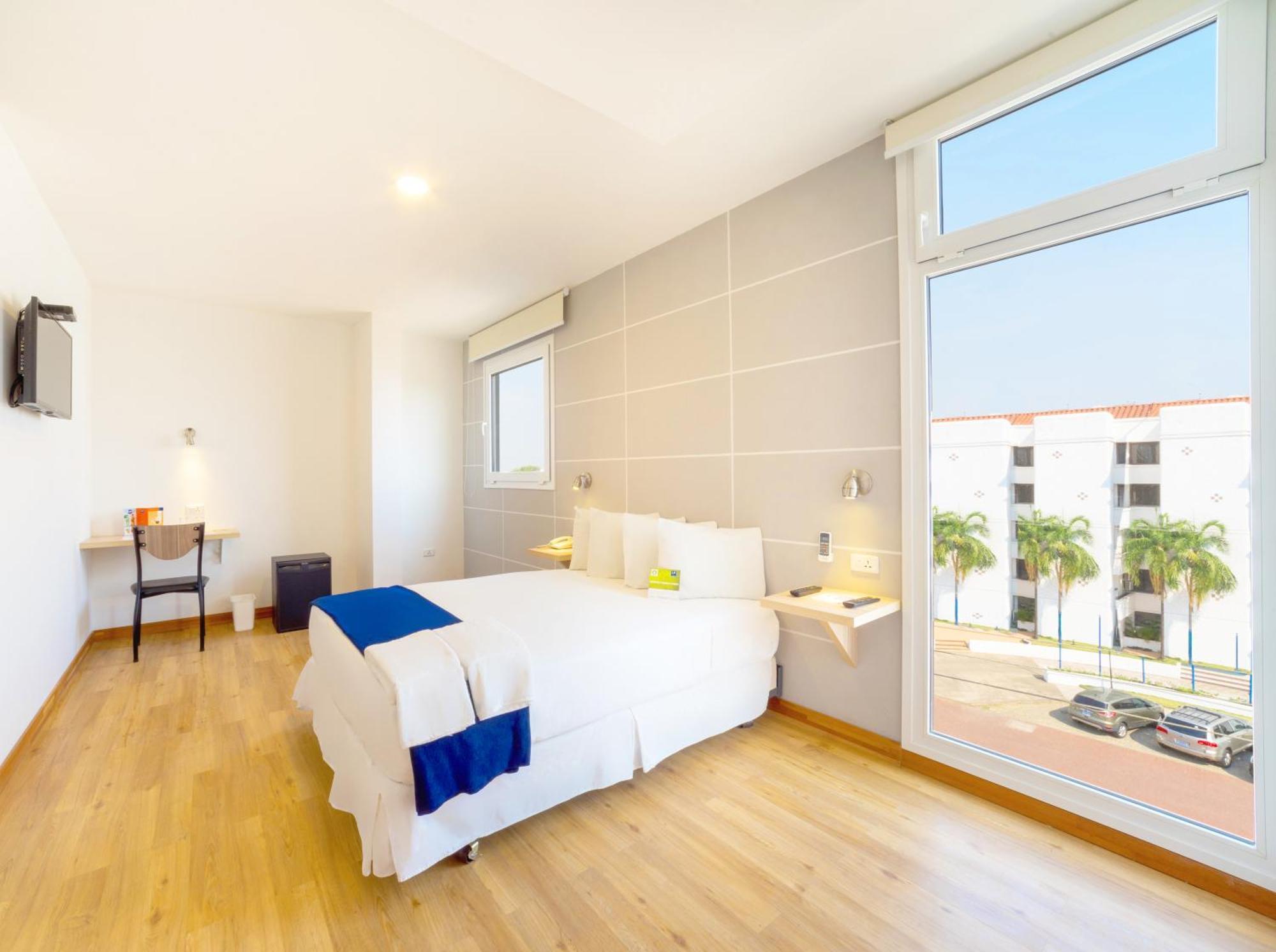 Lp Equipetrol Hotel Santa Cruz de La Sierra Bagian luar foto