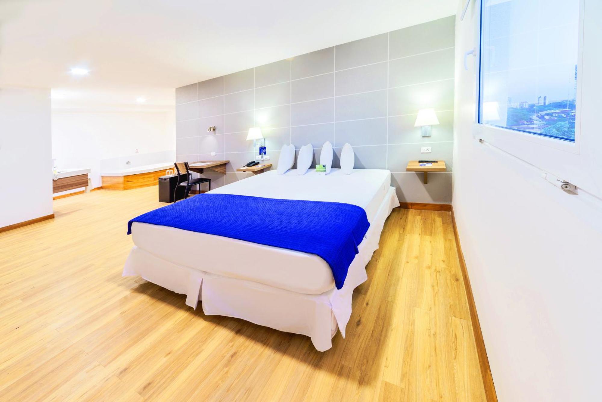 Lp Equipetrol Hotel Santa Cruz de La Sierra Bagian luar foto