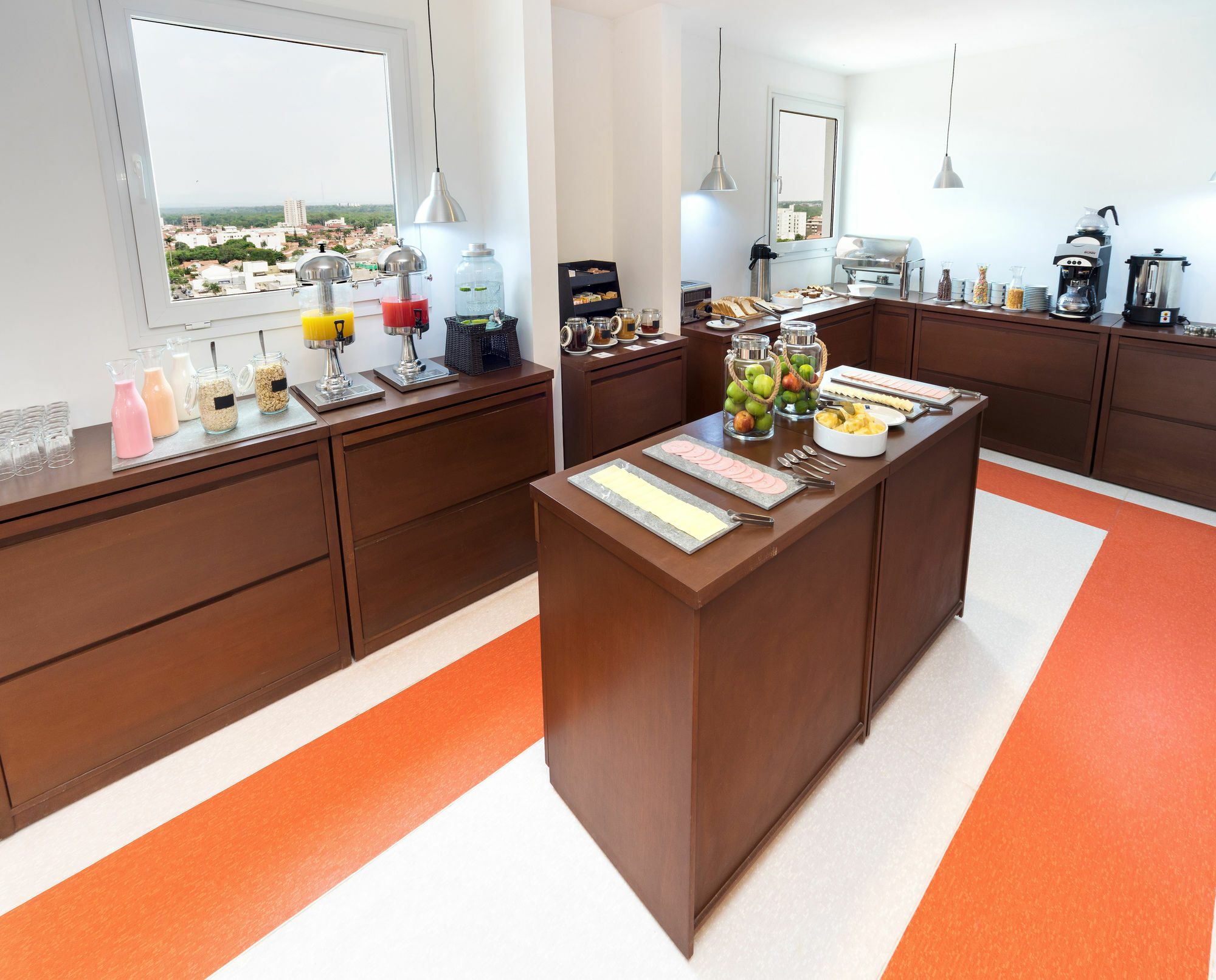 Lp Equipetrol Hotel Santa Cruz de La Sierra Bagian luar foto